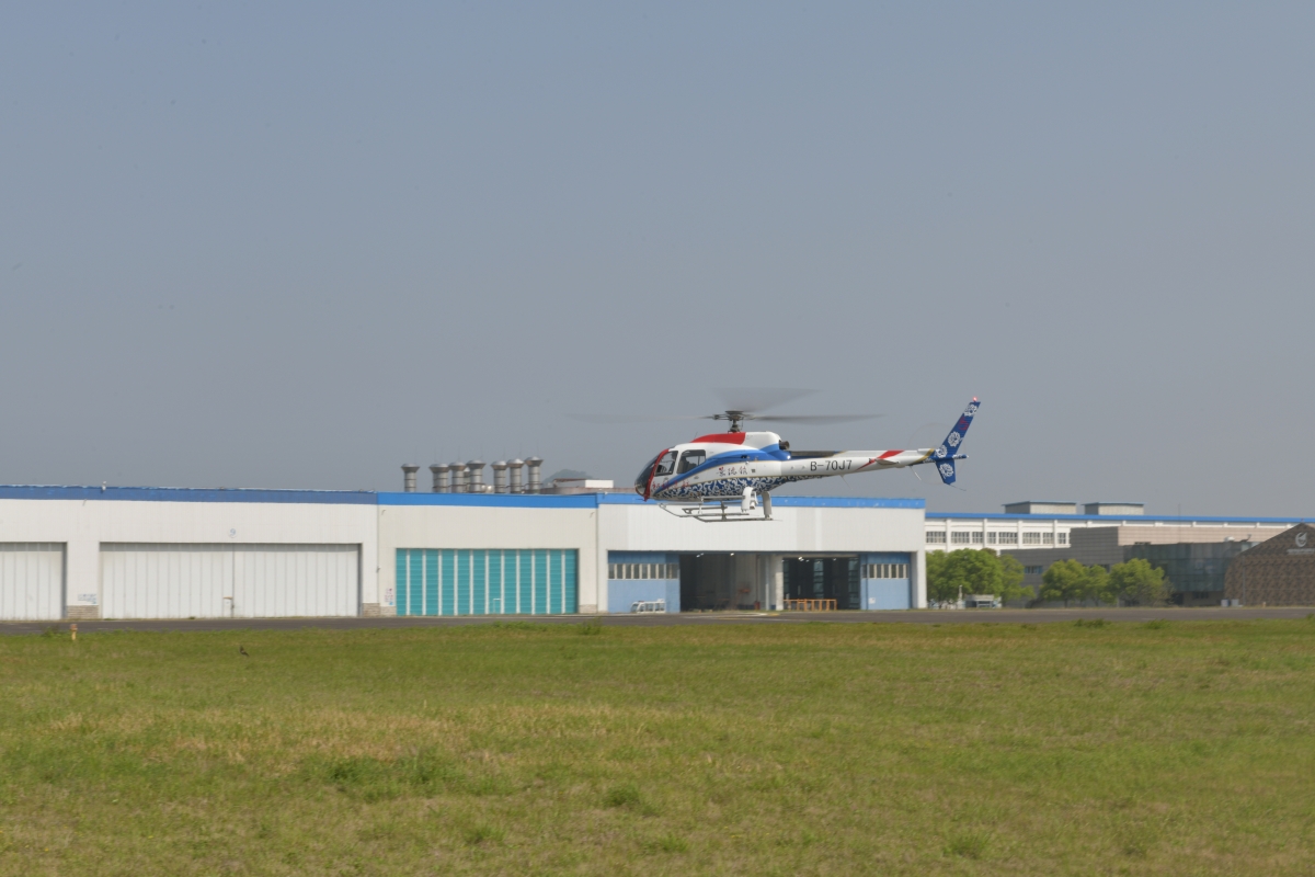 2022年4月3日，，，，AC311为清明护航。。。。罗佳拍摄（果真） (44)